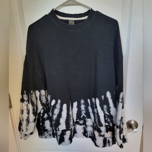 Black tye dye high low pullover